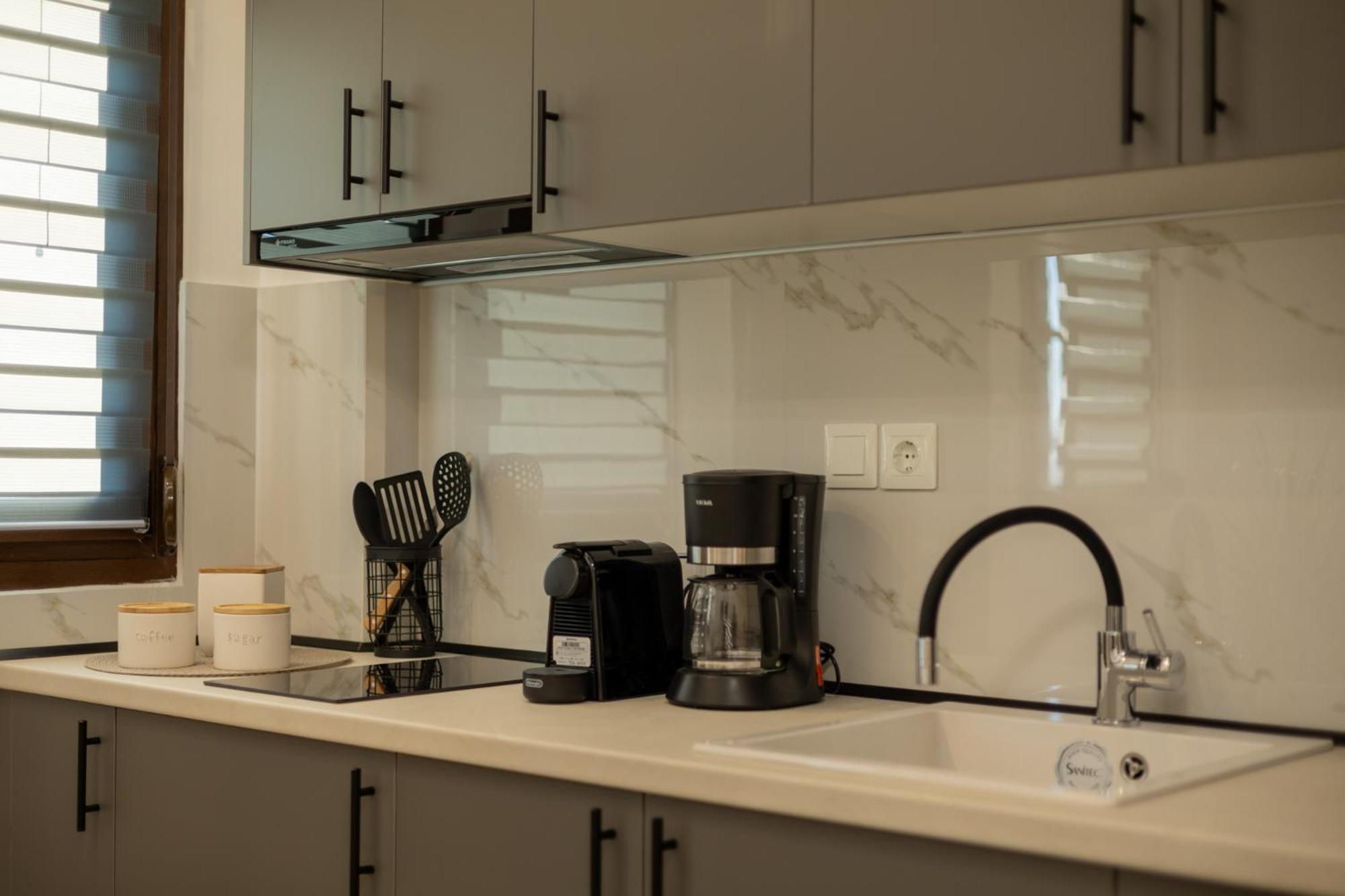 Apartment Celestia House *