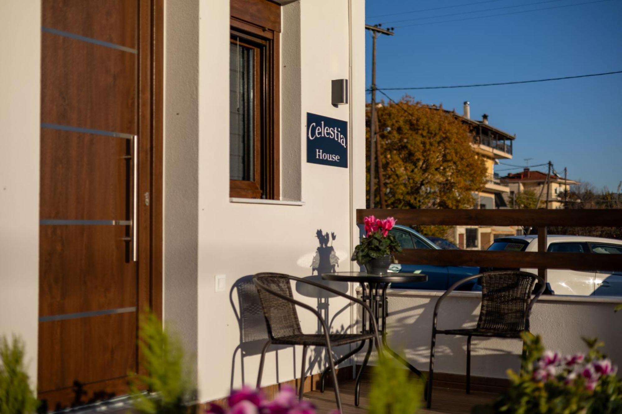 Apartment Celestia House *